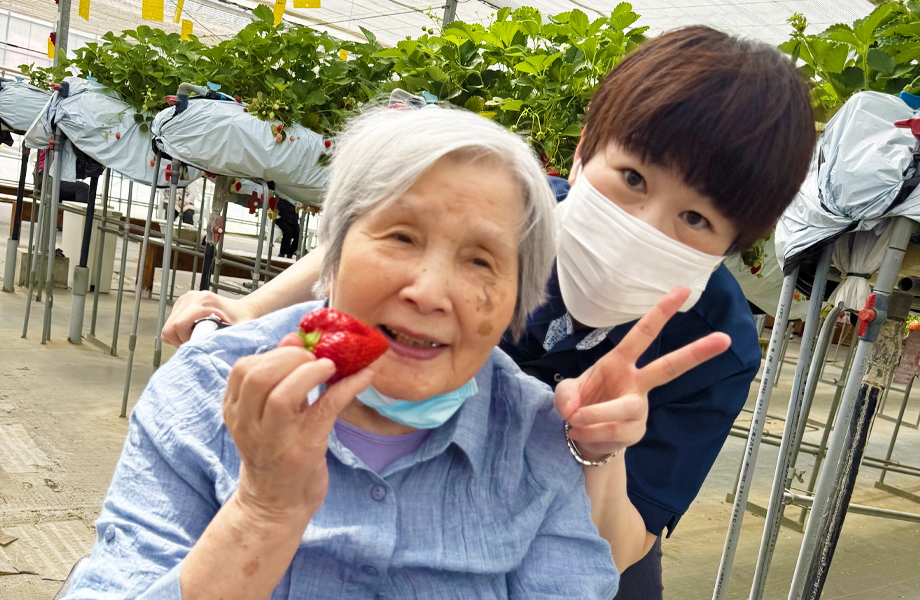 person-omoiyari person-omoiyari